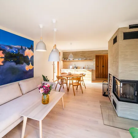 Apartment Modrinka
